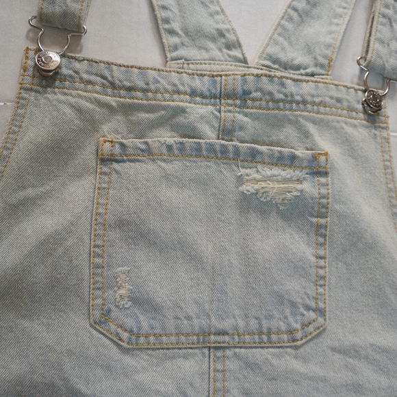 WILD Fable Pinafore Light Wash Distressed Denim Overalls Mini Dress Size XL - Picture 11 of 11